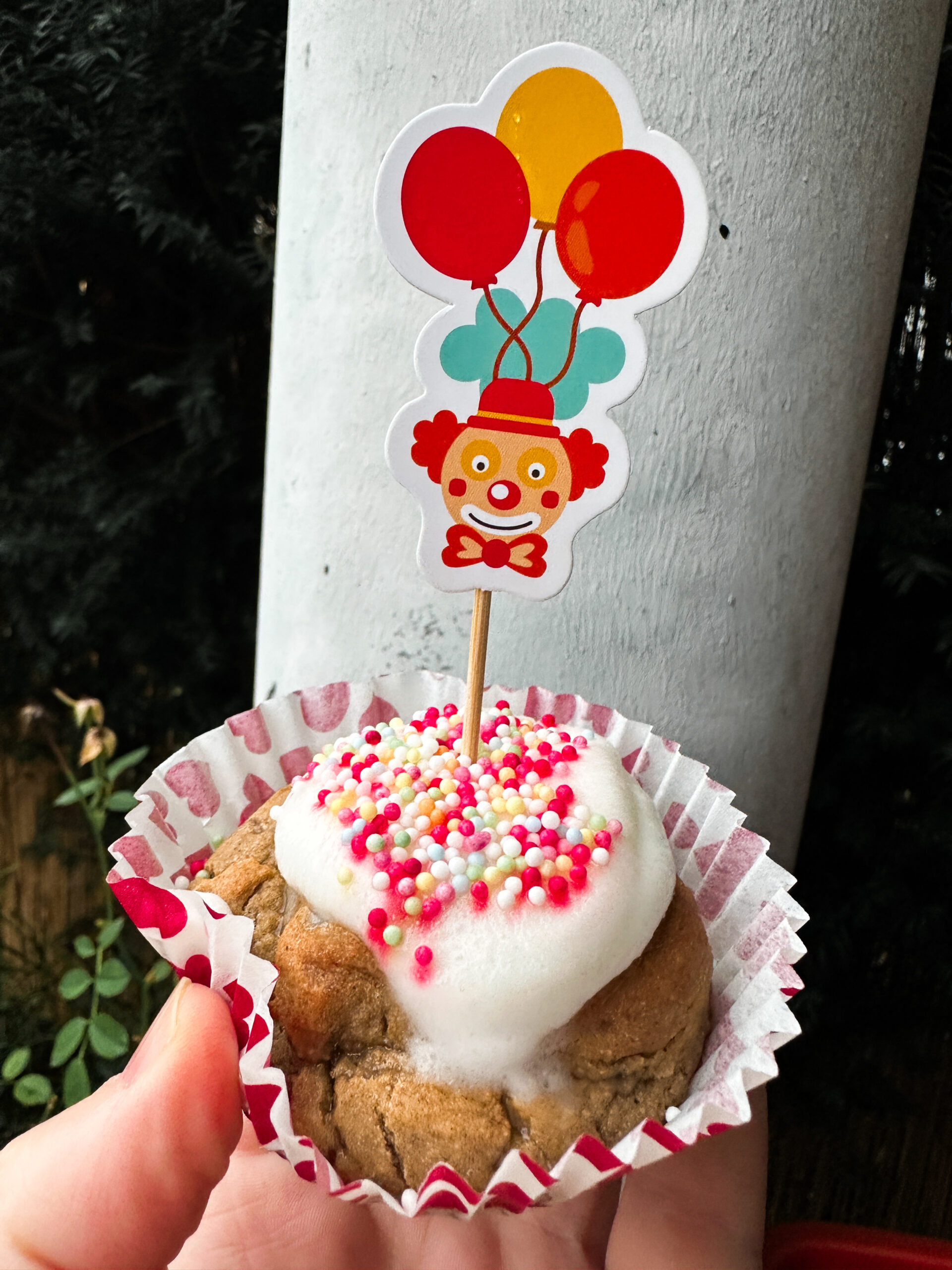 Muffins vegan & zuckerfrei - Perfekt für Kinder und Festlichkeiten wie Geburtstag, Kindergeburtstag, Karneval, ...